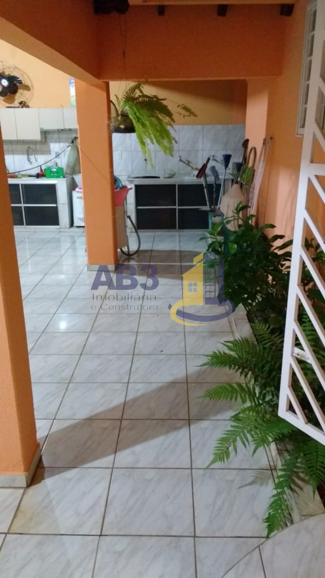 Casa à venda com 3 quartos, 200m² - Foto 10