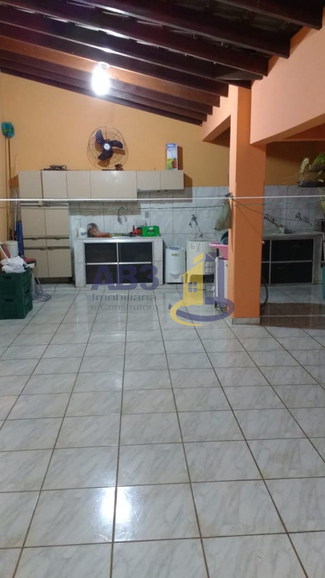 Casa à venda com 3 quartos, 200m² - Foto 13