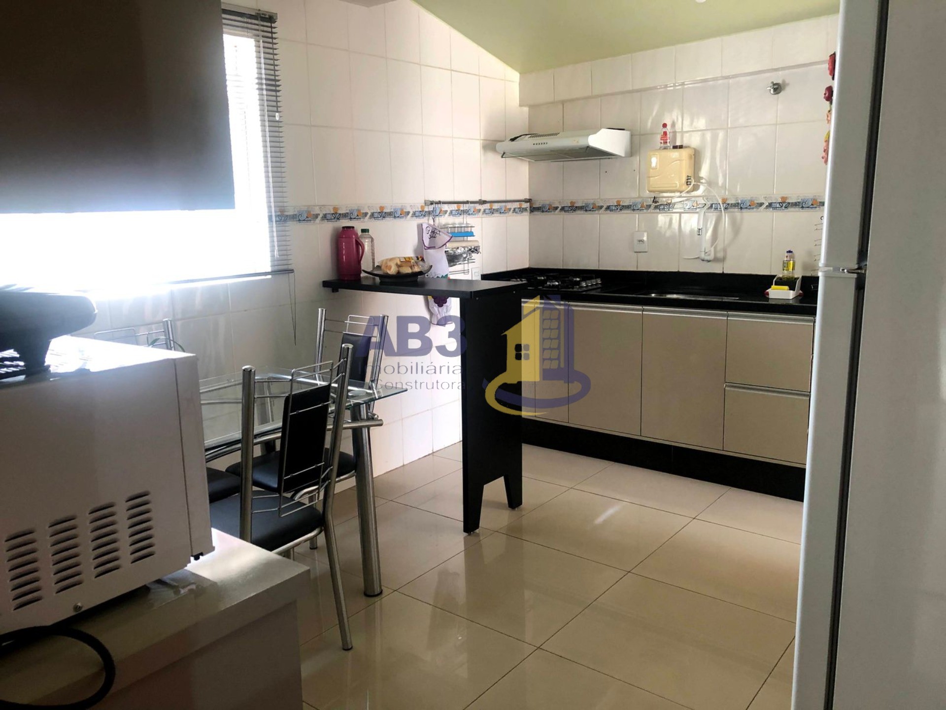 Casa à venda com 3 quartos, 300m² - Foto 21