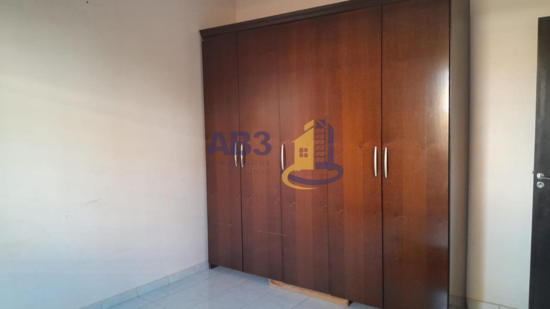 Sobrado à venda e aluguel com 3 quartos, 200m² - Foto 16