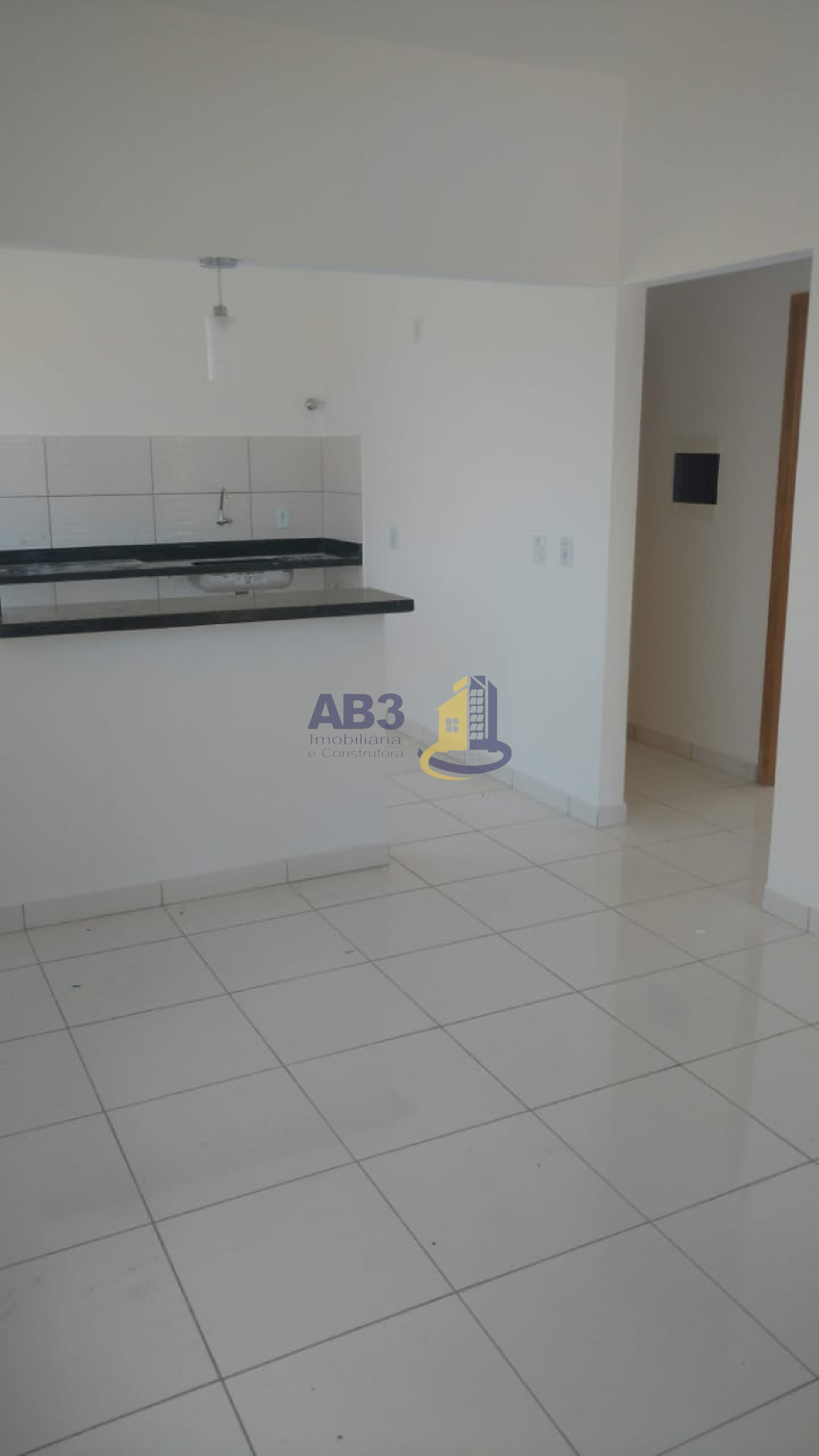 Casa à venda com 3 quartos, 92m² - Foto 3