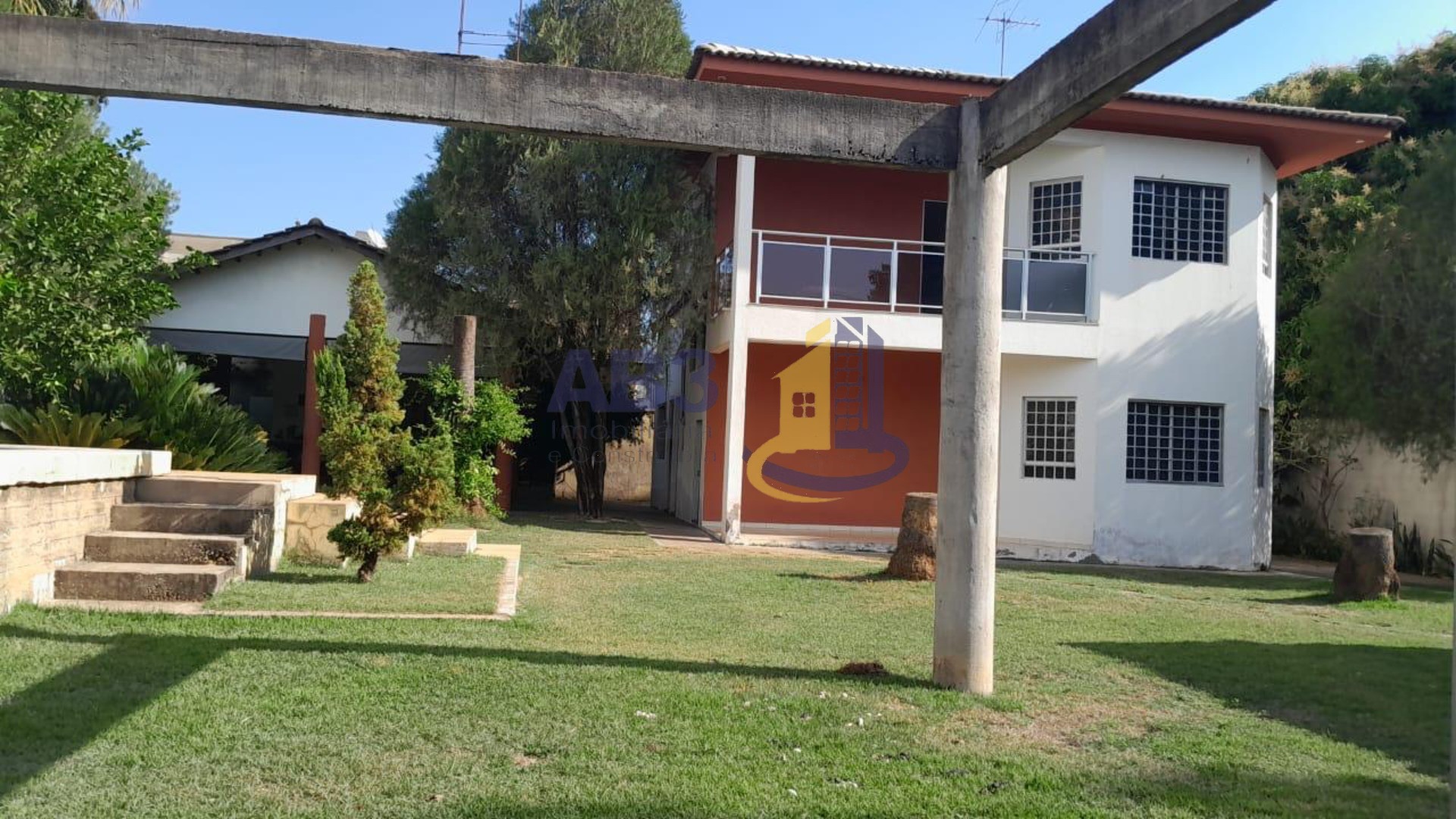 Sobrado à venda e aluguel com 3 quartos, 200m² - Foto 6