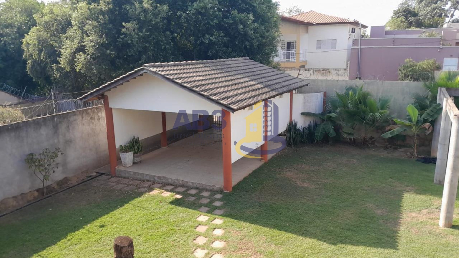 Sobrado à venda e aluguel com 3 quartos, 200m² - Foto 14