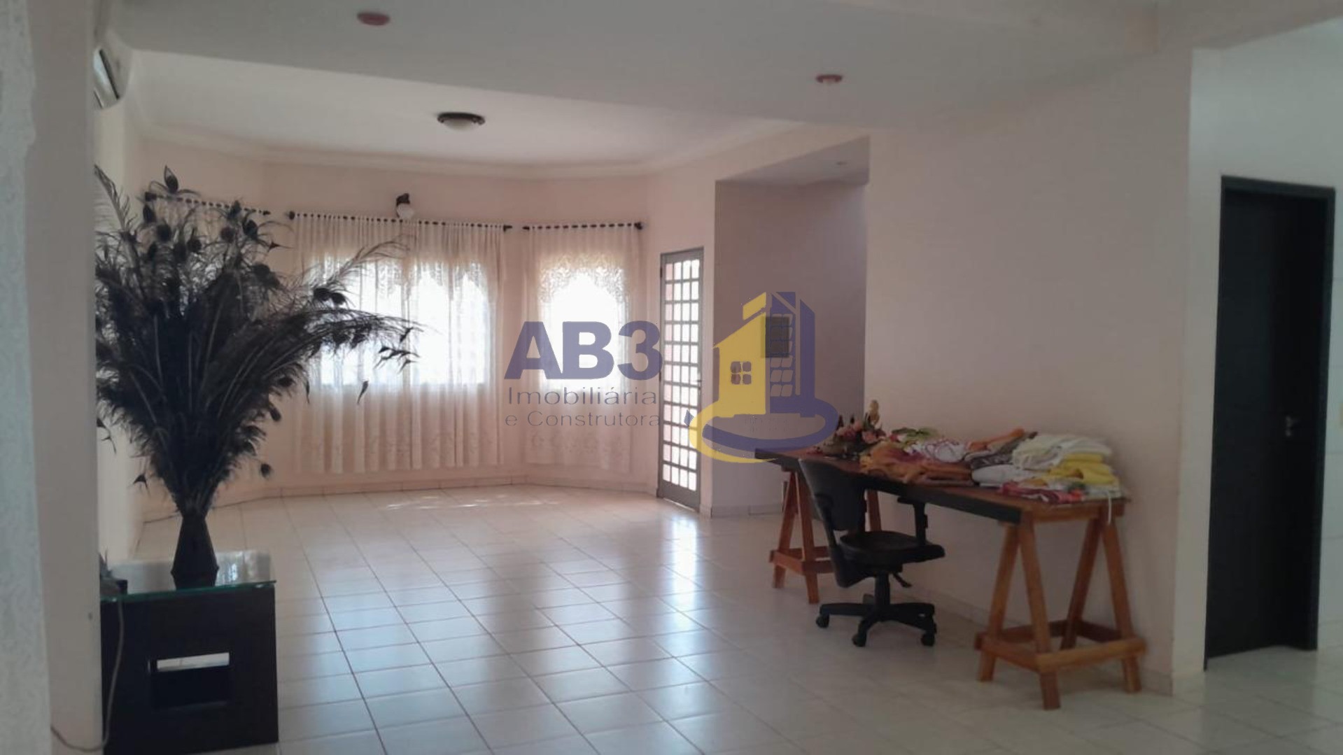 Sobrado à venda e aluguel com 3 quartos, 200m² - Foto 10