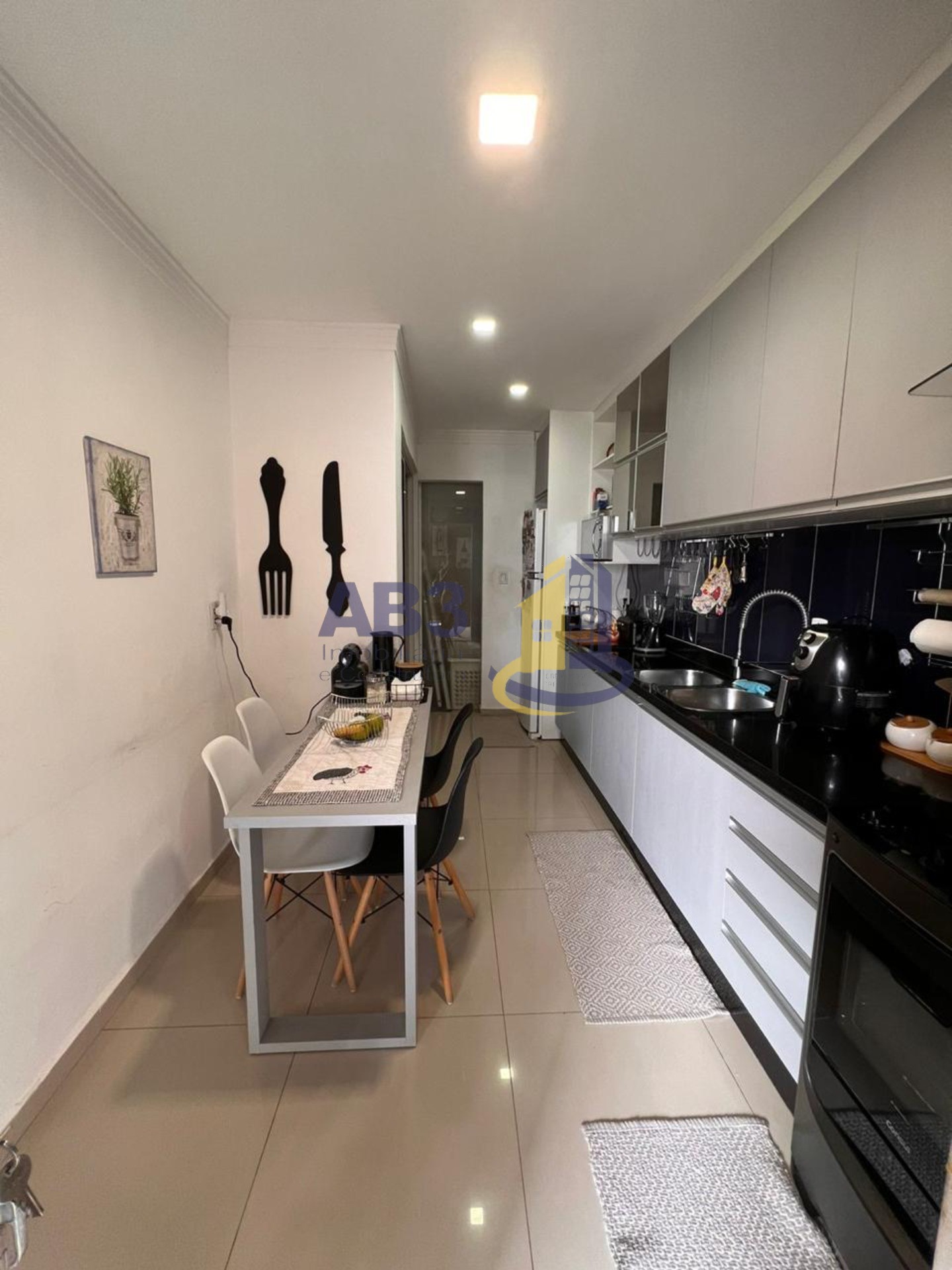 Casa à venda com 3 quartos, 120m² - Foto 18