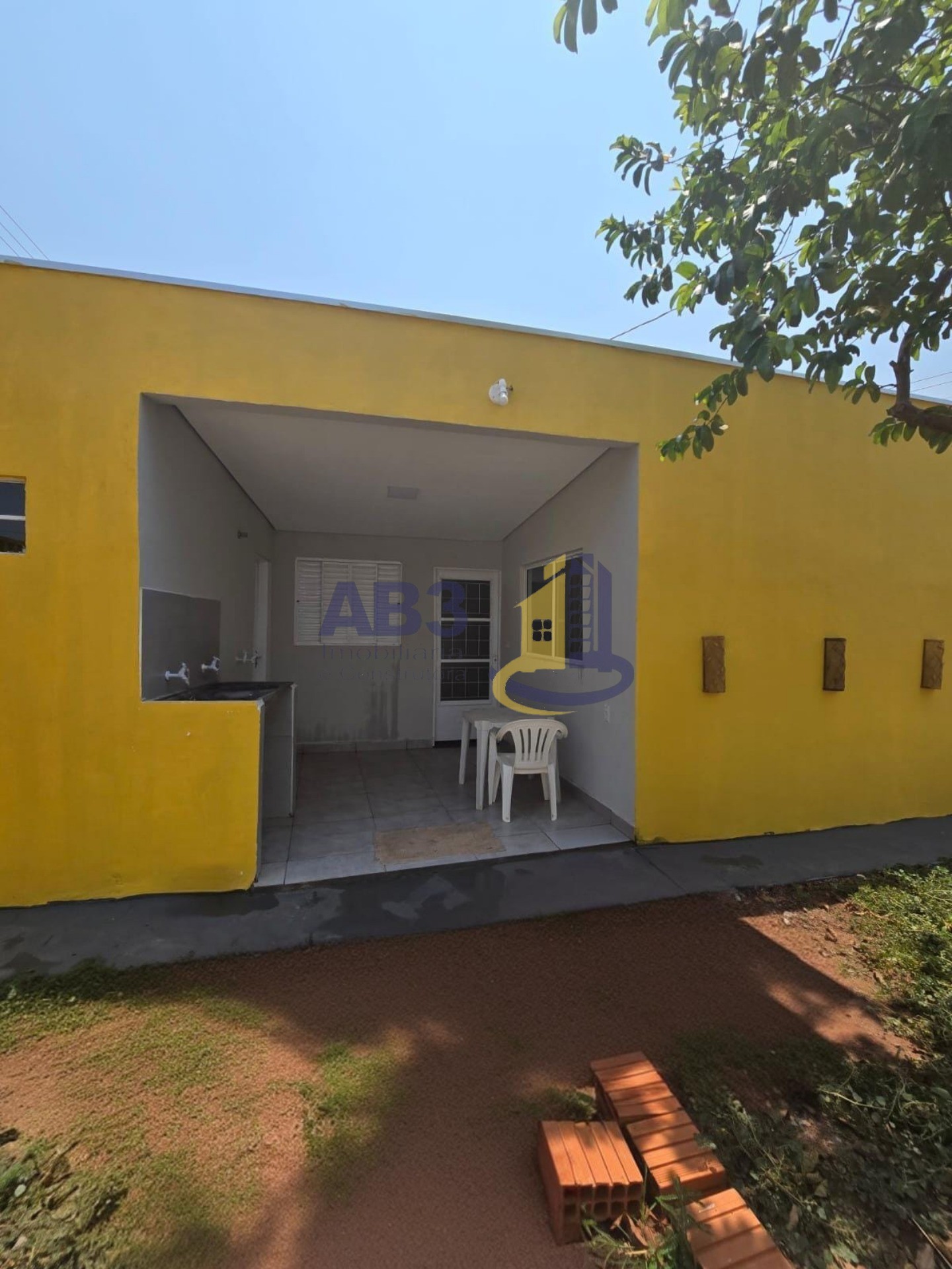 Casa para alugar com 2 quartos, 90m² - Foto 14