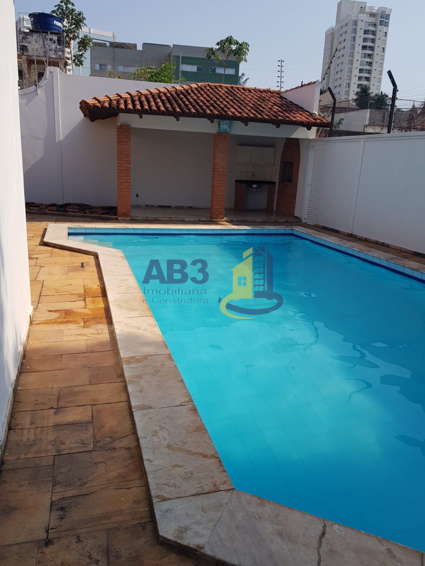 Casa à venda com 5 quartos, 392m² - Foto 7