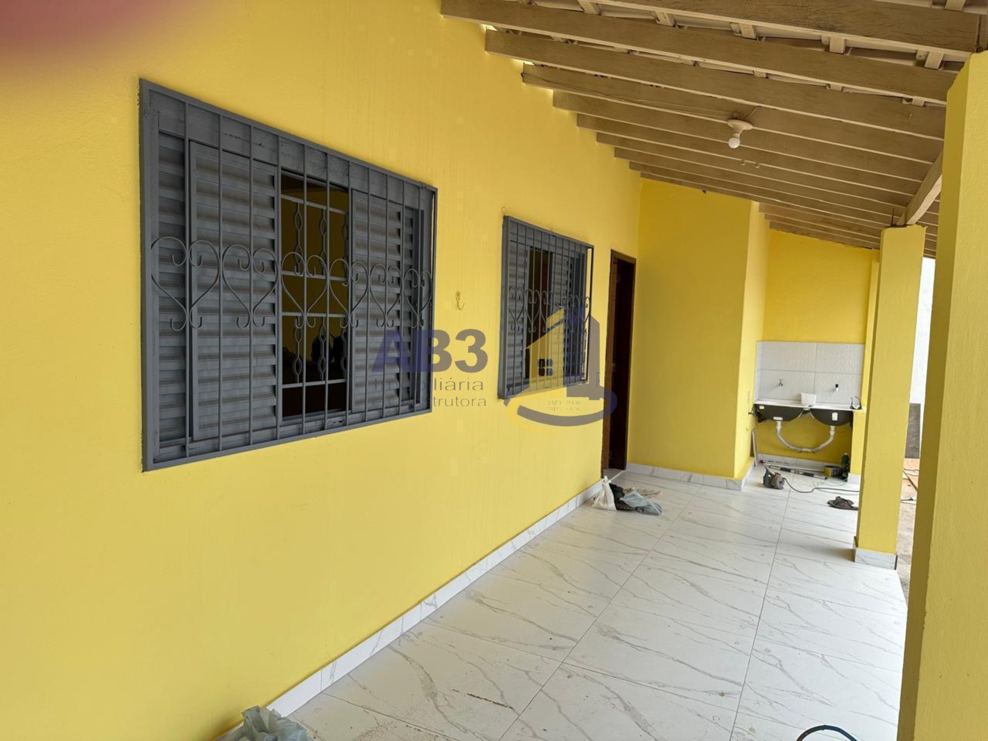 Casa para alugar com 2 quartos, 100m² - Foto 3