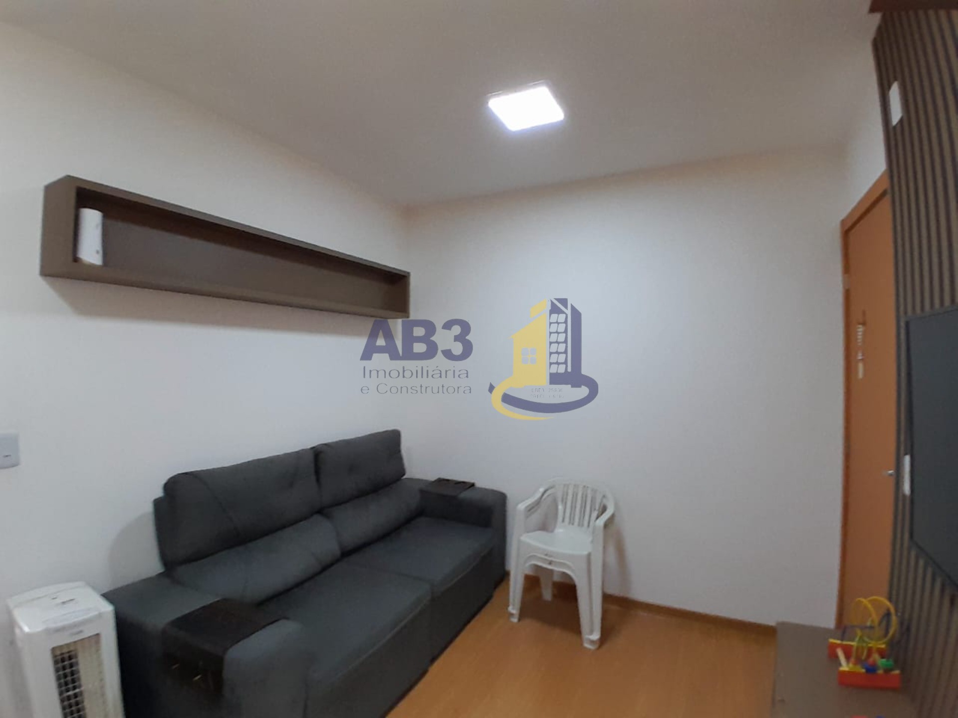 Apartamento à venda com 2 quartos, 38m² - Foto 4