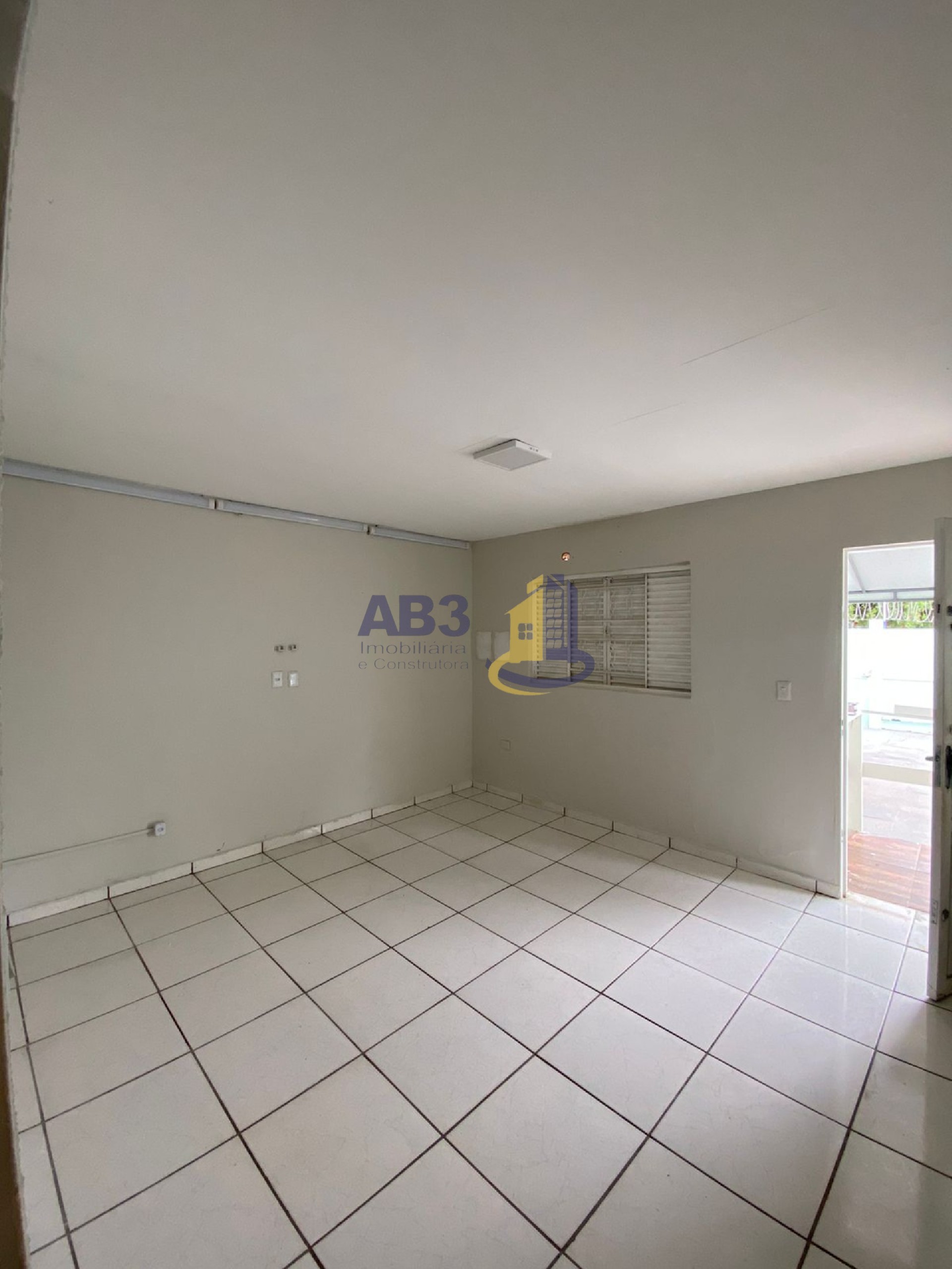 Prédio Inteiro para alugar com 4 quartos, 70m² - Foto 10