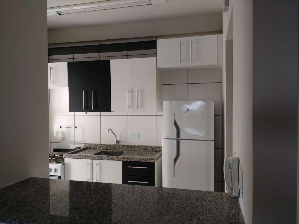 Apartamento para alugar com 2 quartos, 73m² - Foto 5