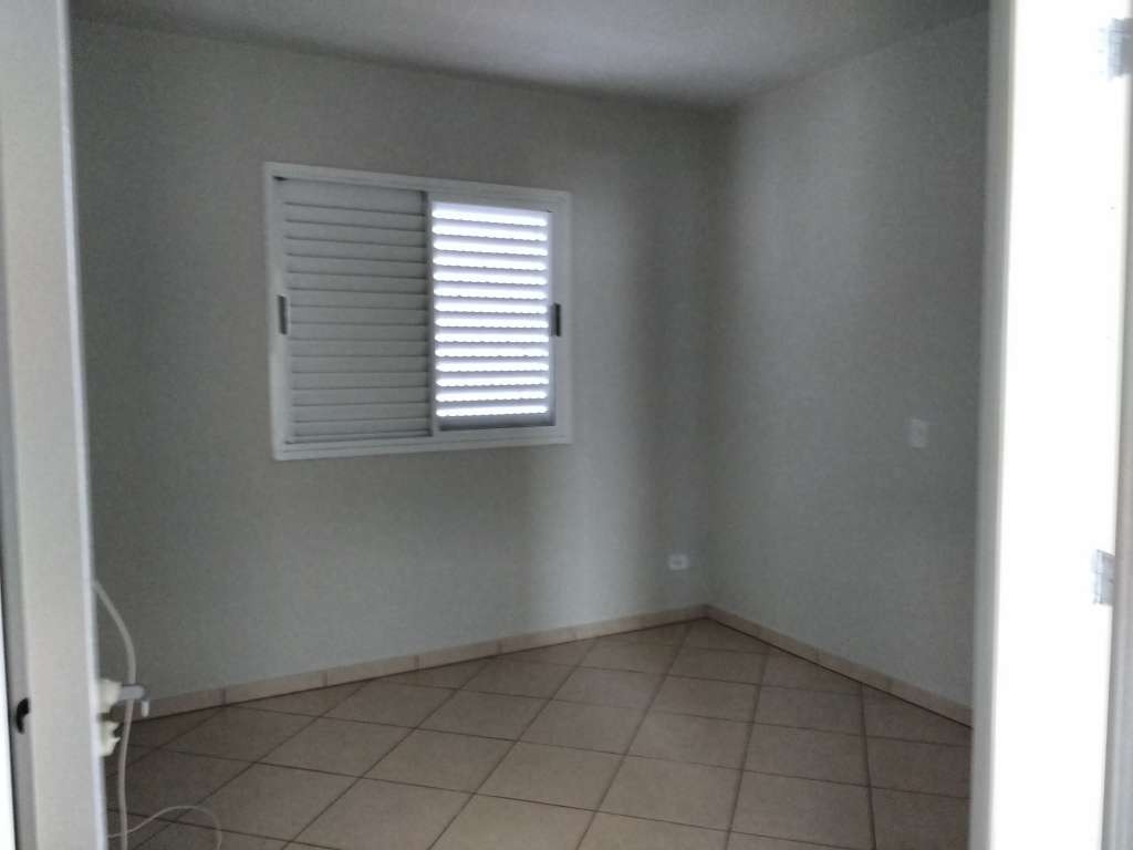 Apartamento para alugar com 2 quartos, 73m² - Foto 8