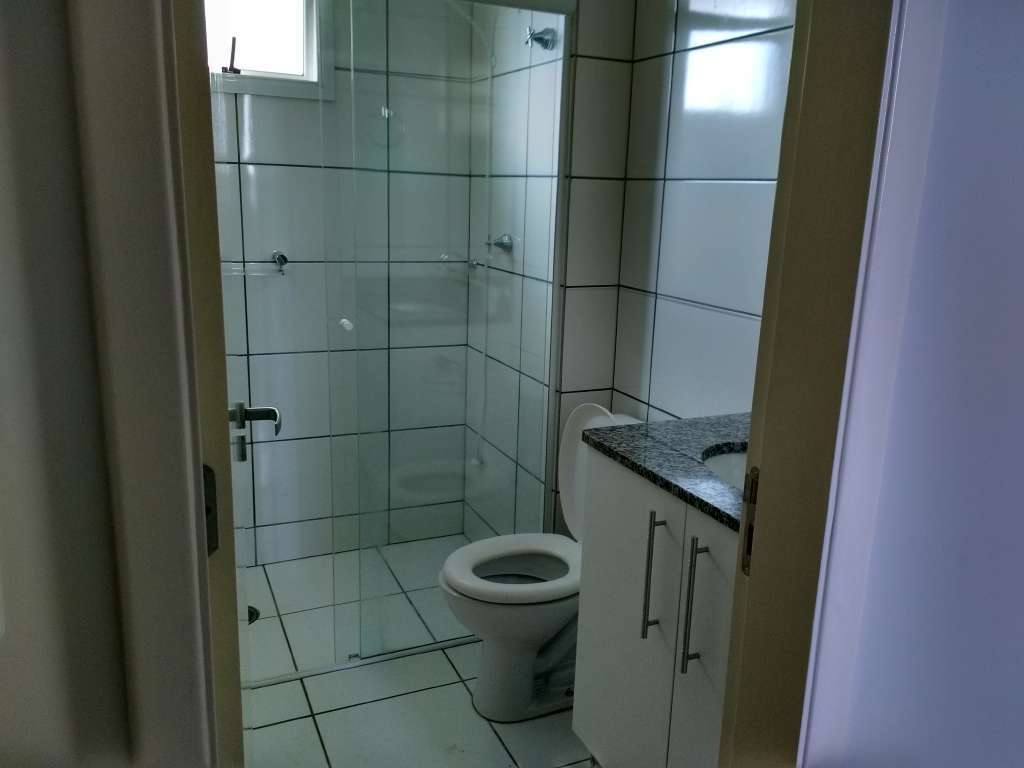 Apartamento para alugar com 2 quartos, 73m² - Foto 10