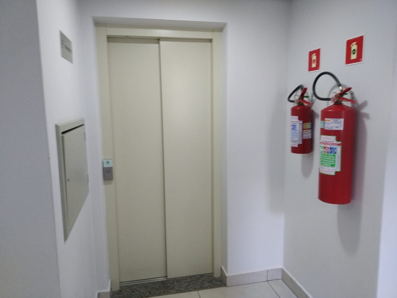 Apartamento à venda e aluguel com 2 quartos, 67m² - Foto 15