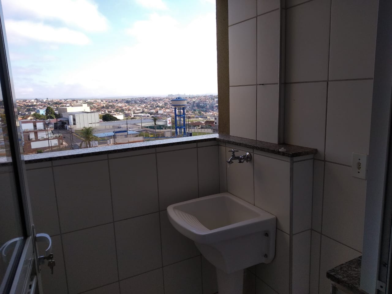 Apartamento à venda e aluguel com 2 quartos, 67m² - Foto 10