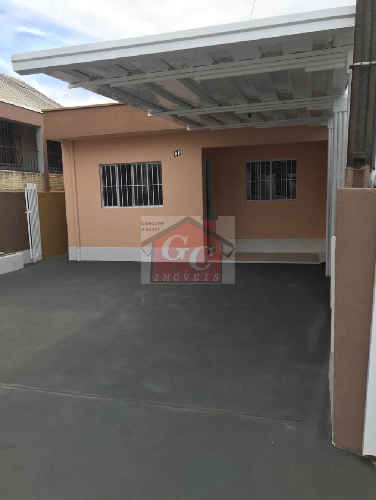 Casa à venda e aluguel com 6 quartos - Foto 1