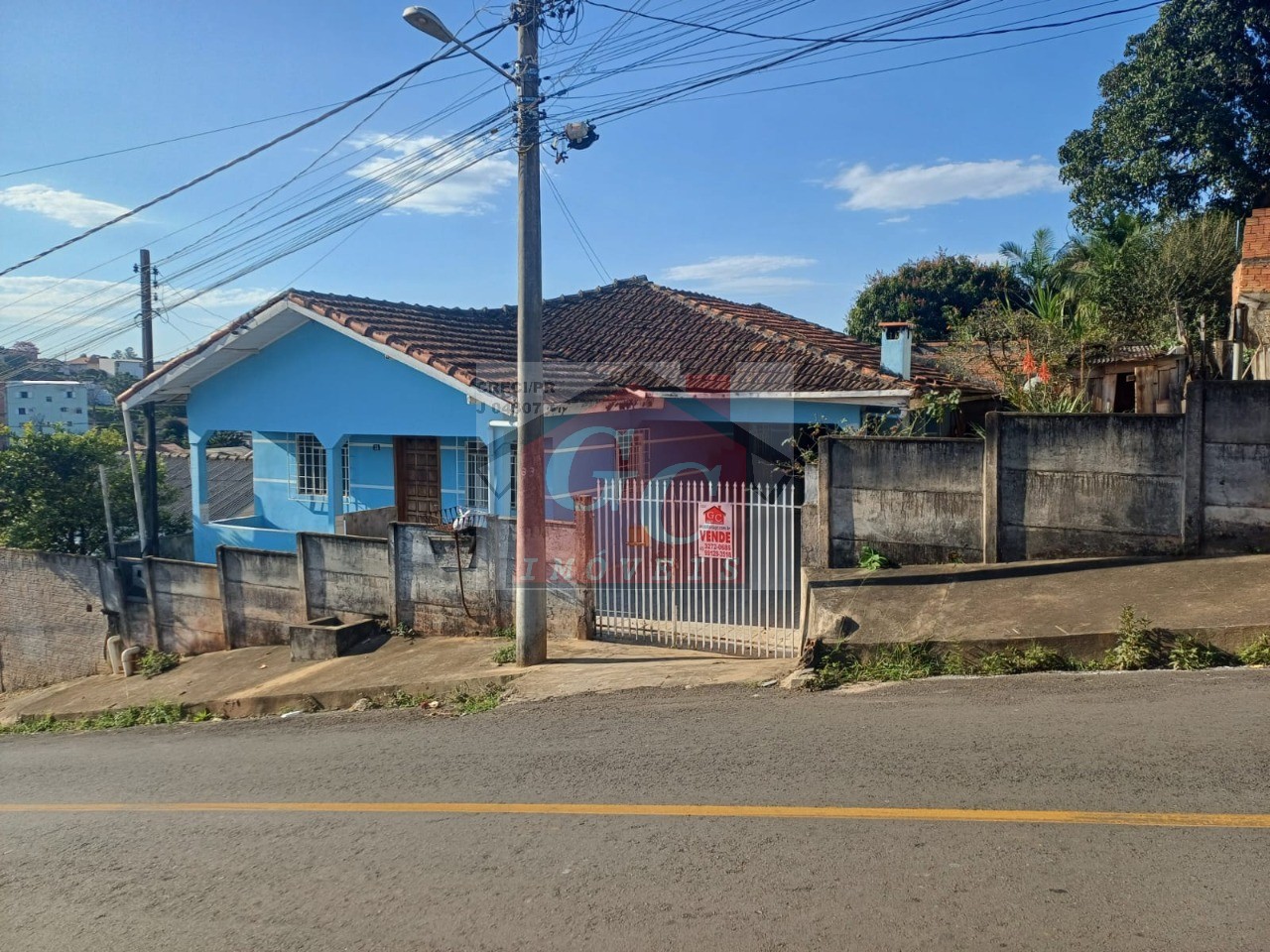 Casa à venda com 3 quartos - Foto 1