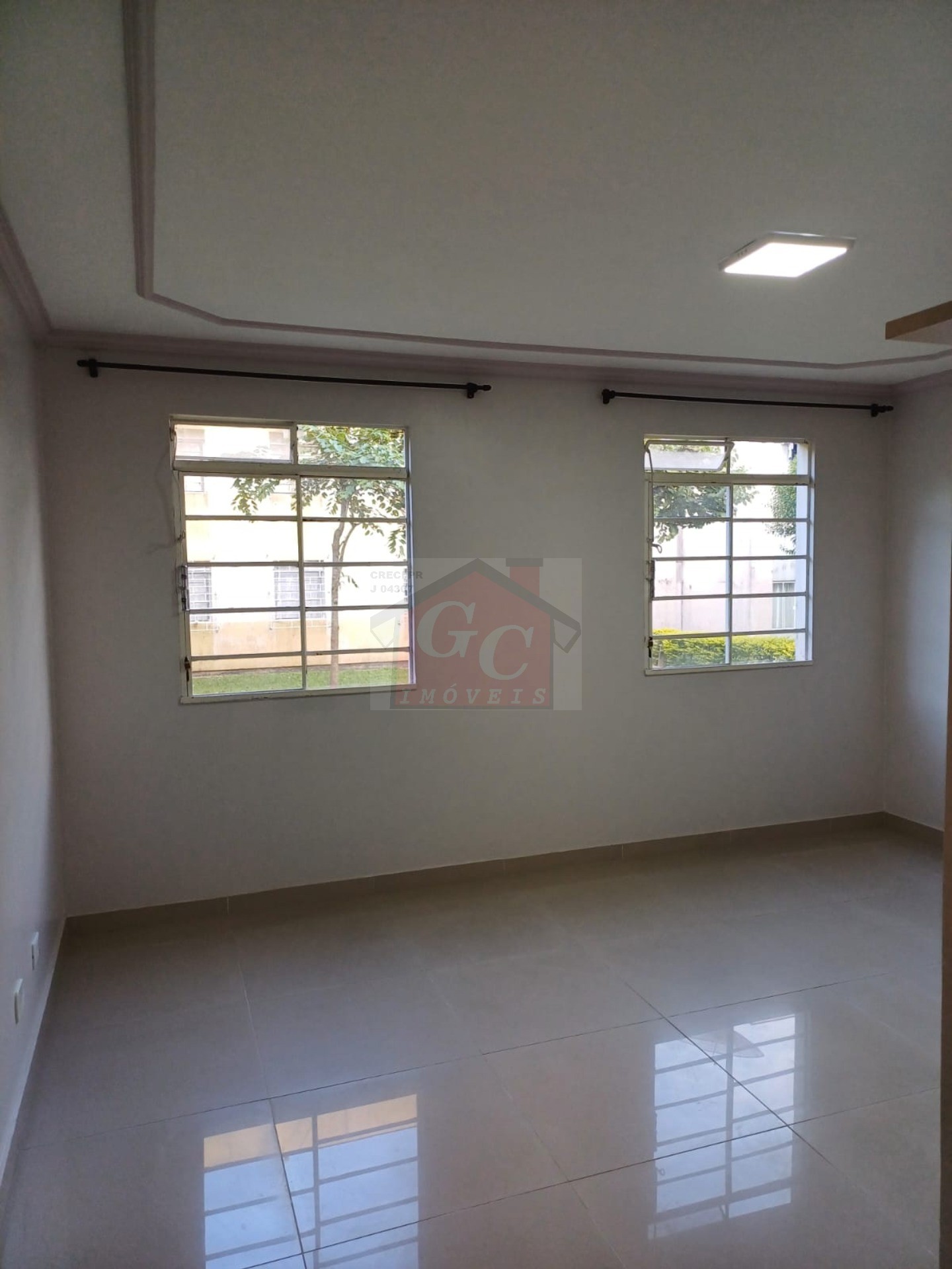 Apartamento para alugar com 2 quartos, 42m² - Foto 6