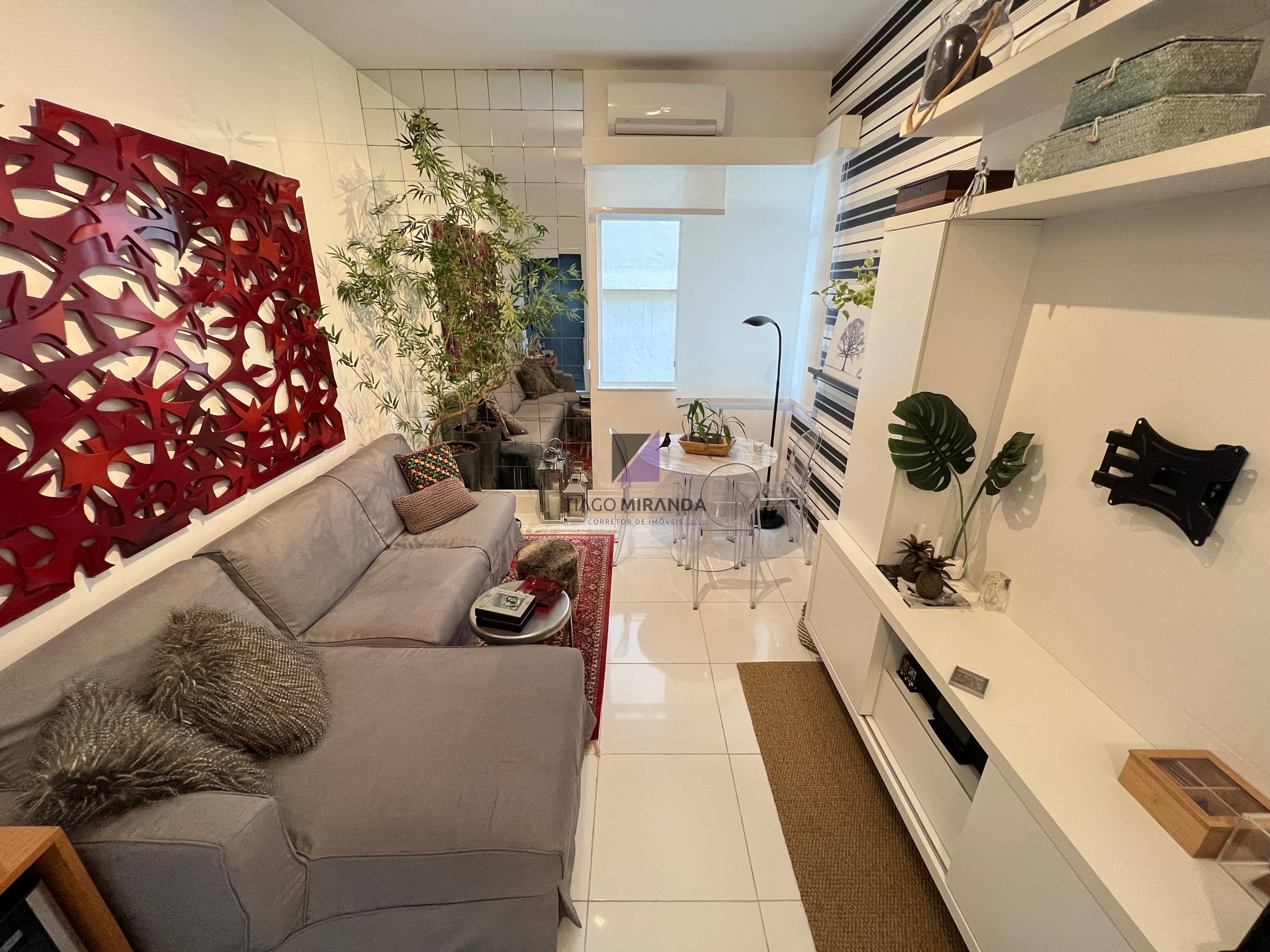 Apartamento à venda com 2 quartos, 64m² - Foto 4