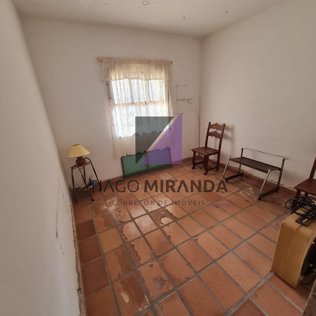 Casa à venda com 3 quartos, 70m² - Foto 12