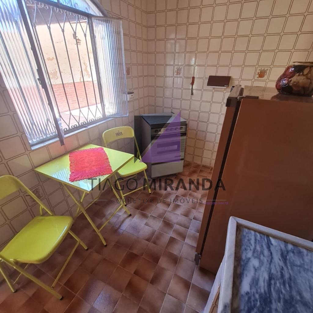 Casa à venda com 3 quartos, 70m² - Foto 17