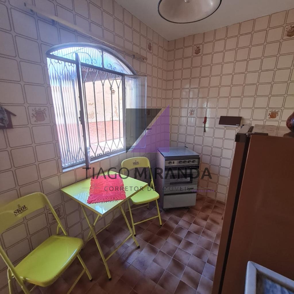 Casa à venda com 3 quartos, 70m² - Foto 20