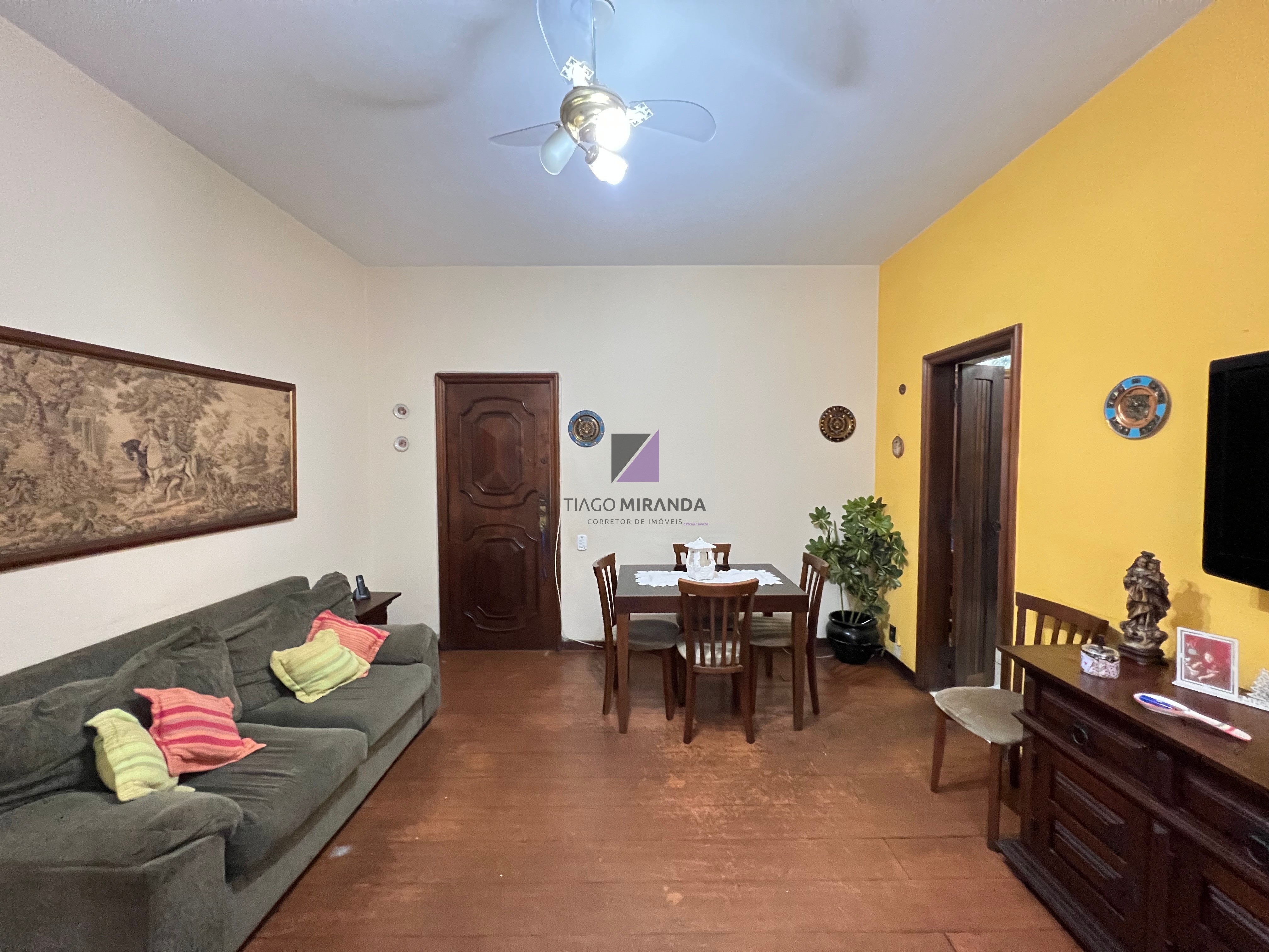 Apartamento à venda com 2 quartos, 77m² - Foto 3