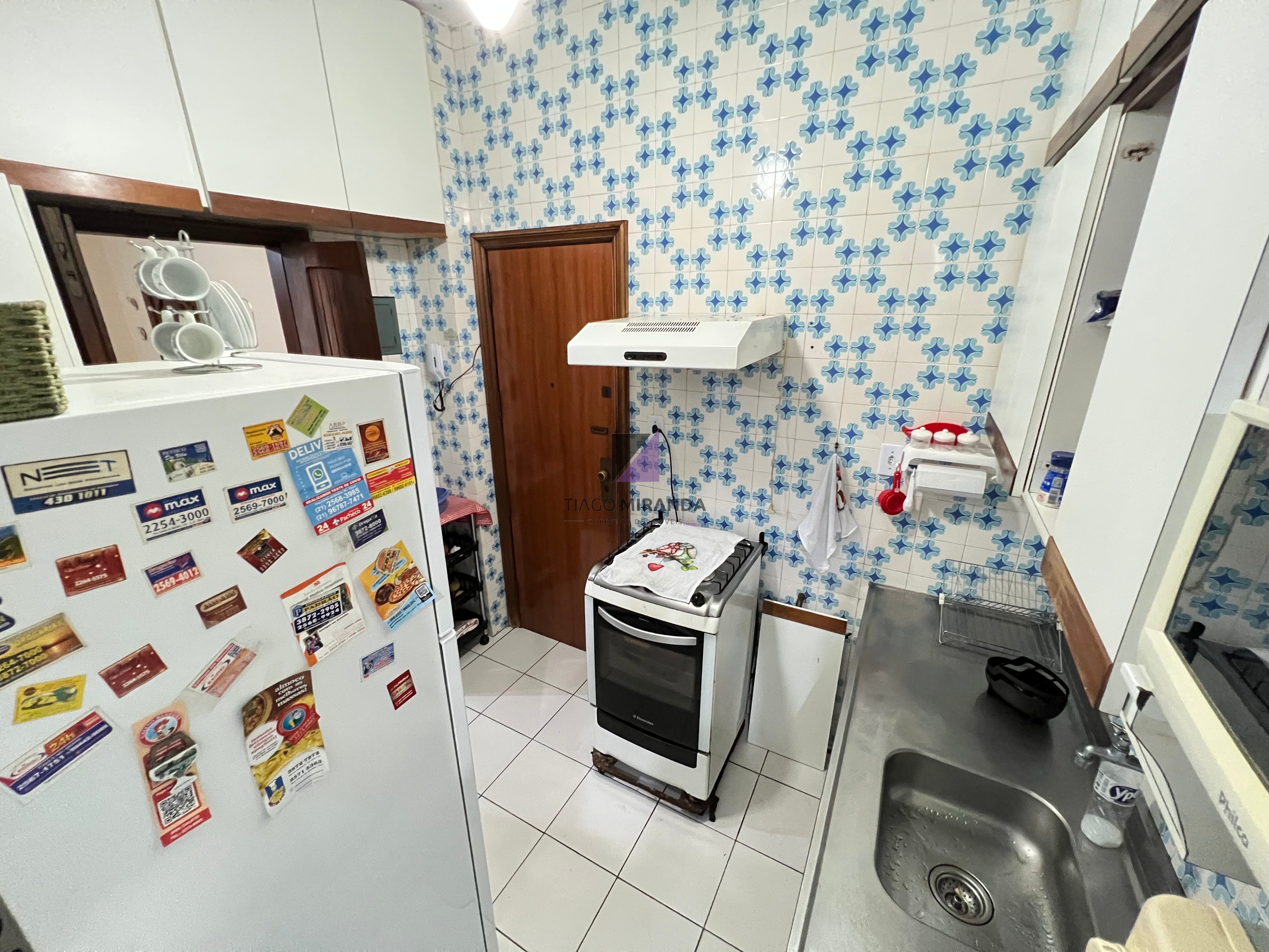 Apartamento à venda com 2 quartos, 77m² - Foto 16