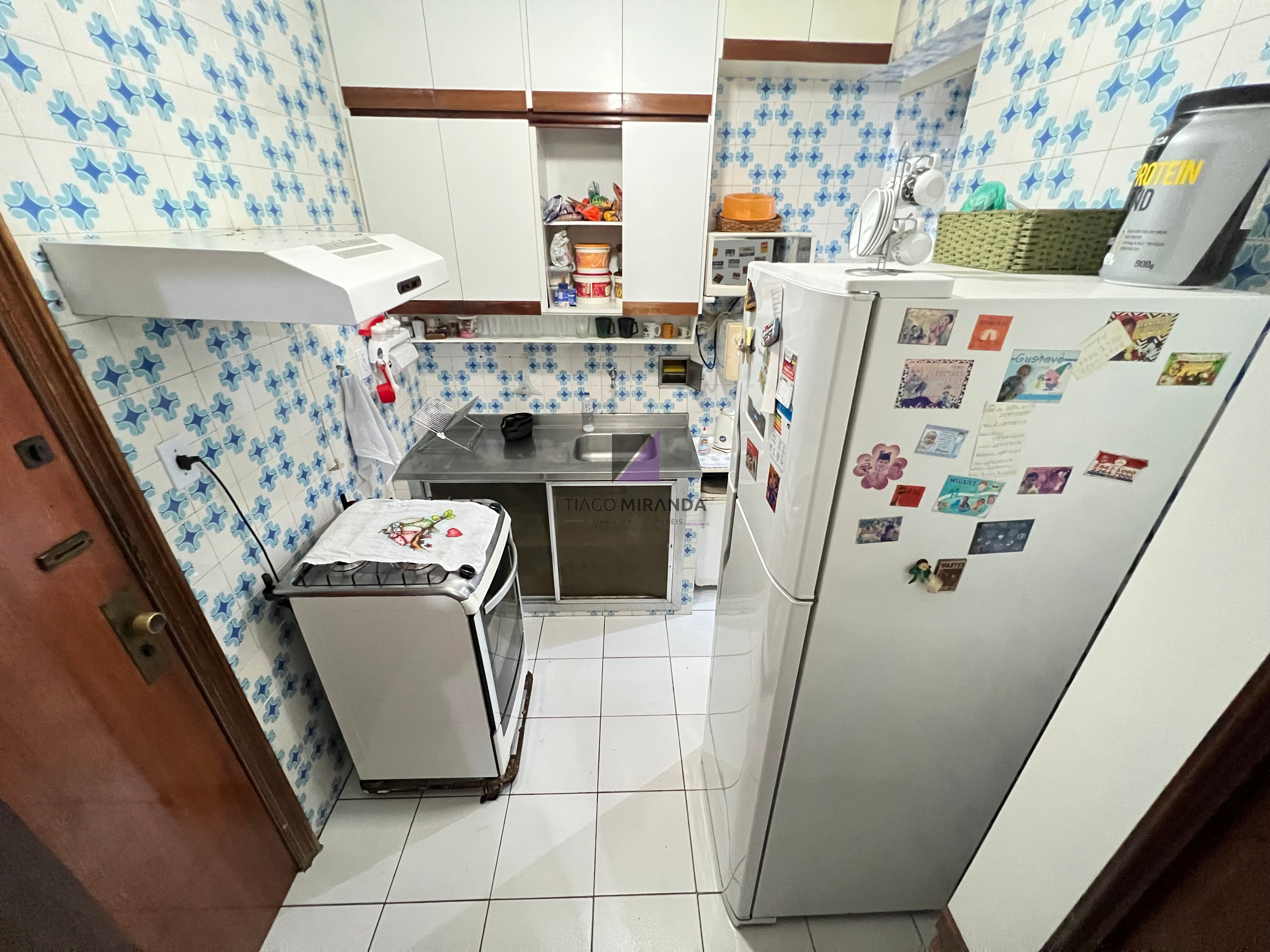 Apartamento à venda com 2 quartos, 77m² - Foto 15