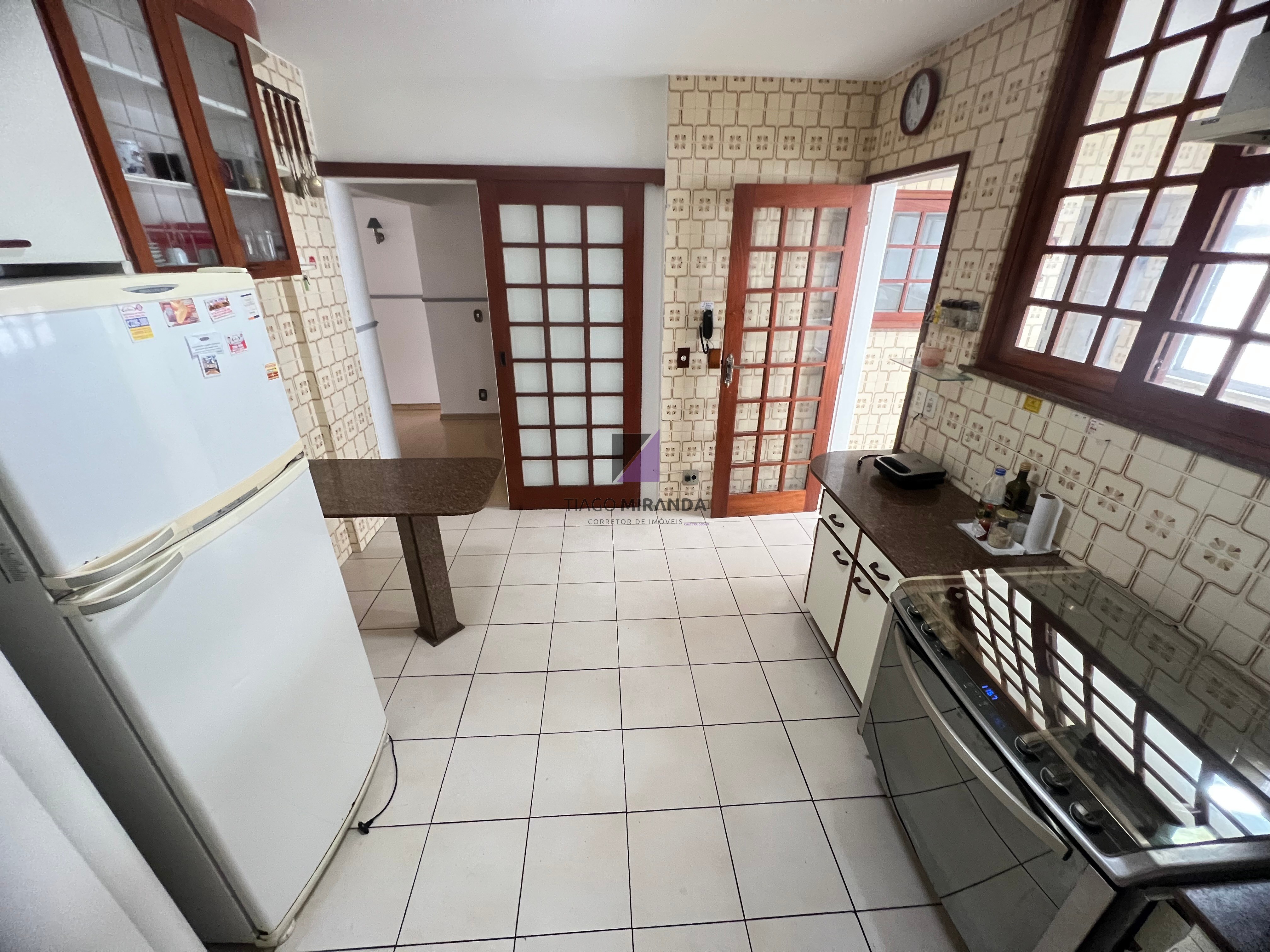 Apartamento à venda com 3 quartos, 185m² - Foto 26