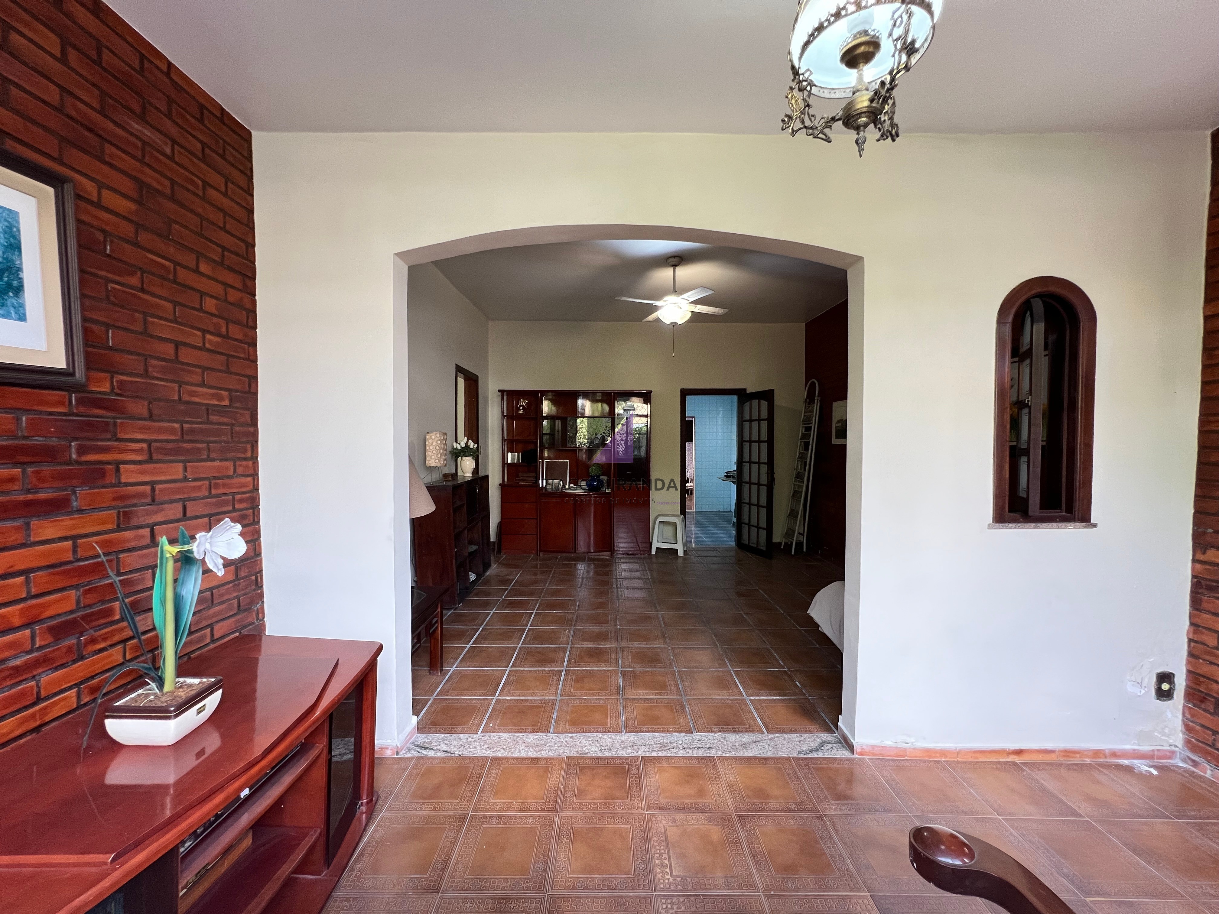 Casa à venda com 3 quartos, 360m² - Foto 37