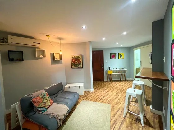 Apartamento à venda com 1 quarto, 43m² - Foto 2