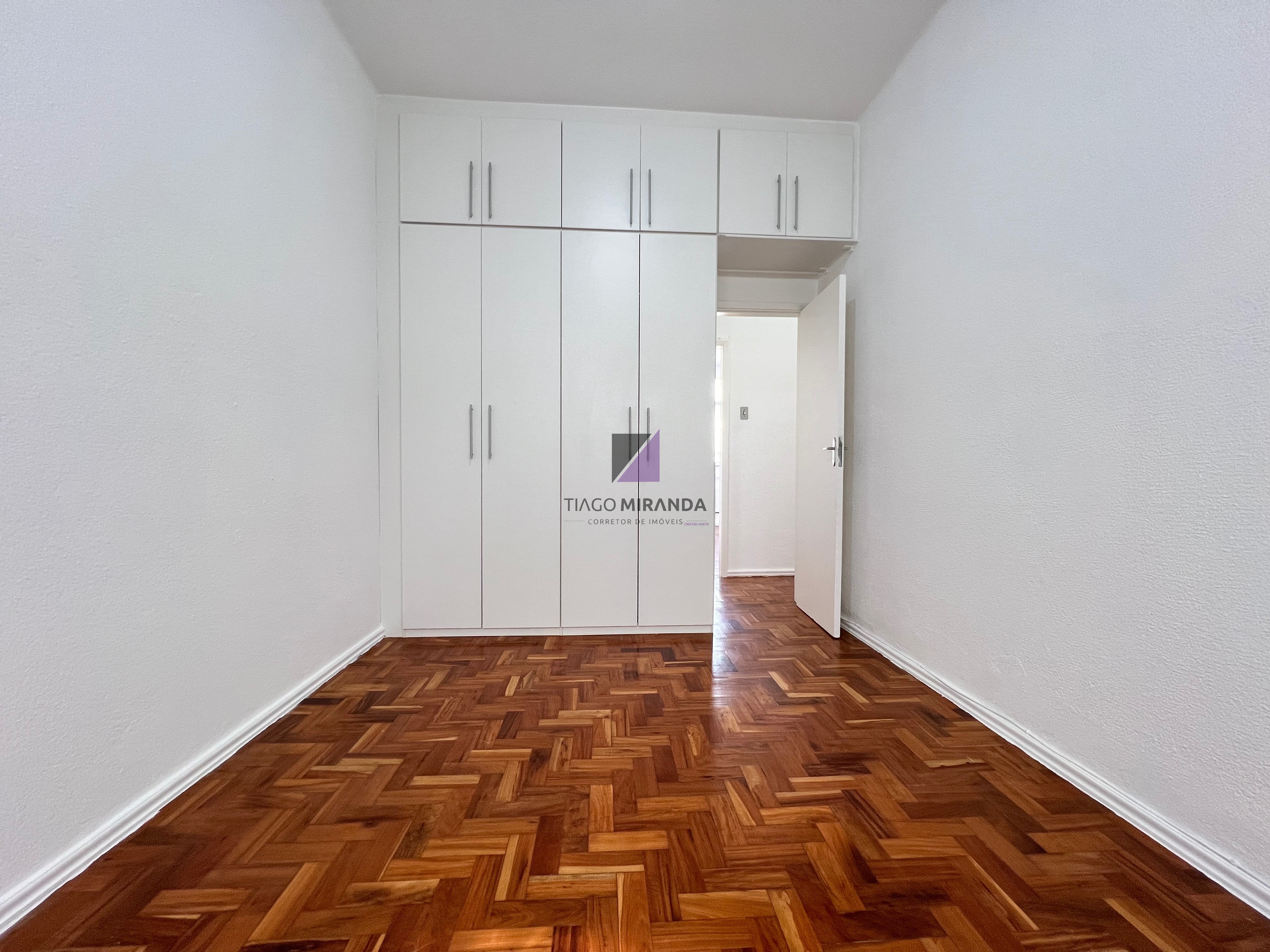 Apartamento à venda com 2 quartos, 65m² - Foto 19