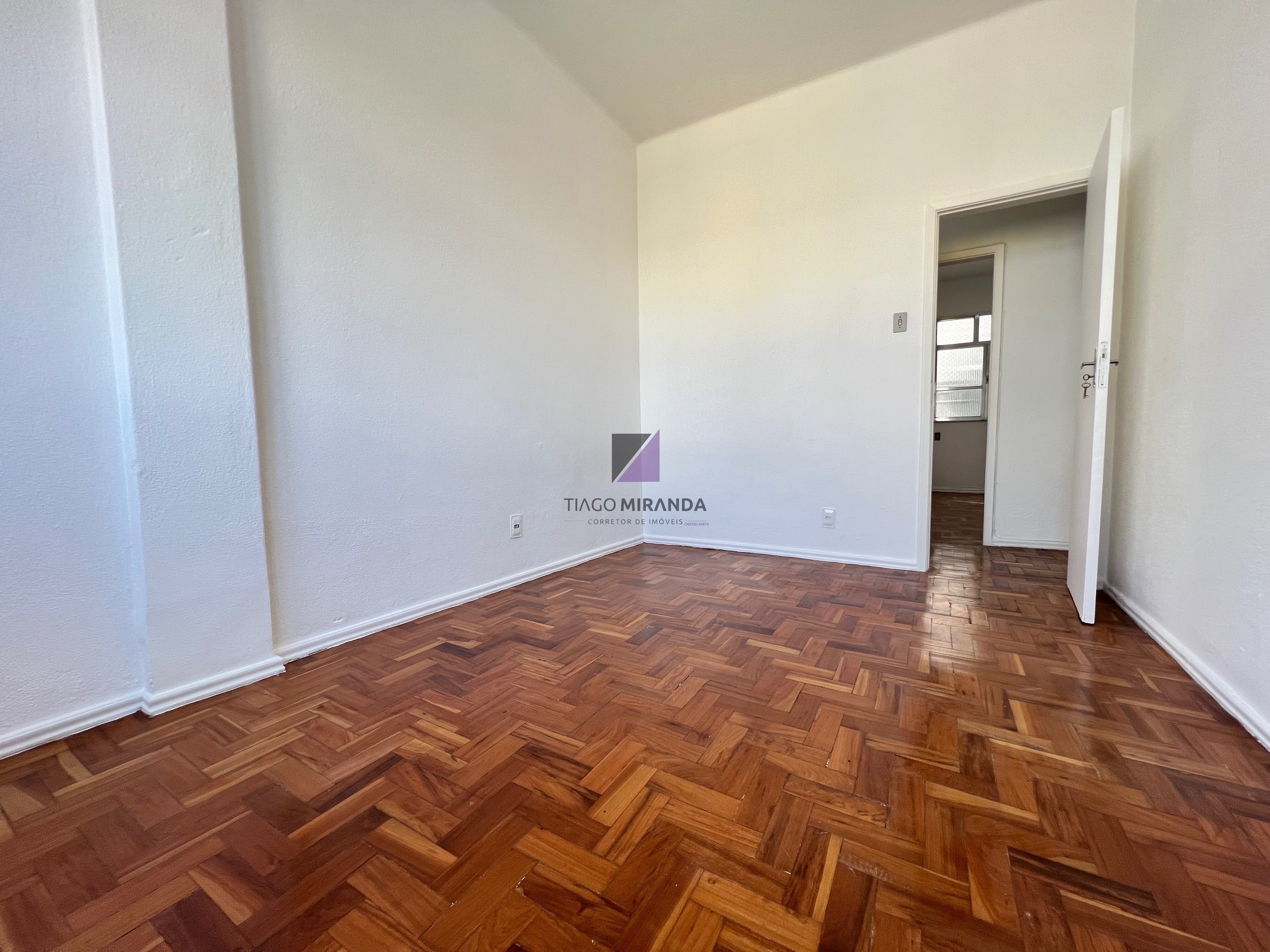 Apartamento à venda com 2 quartos, 65m² - Foto 11