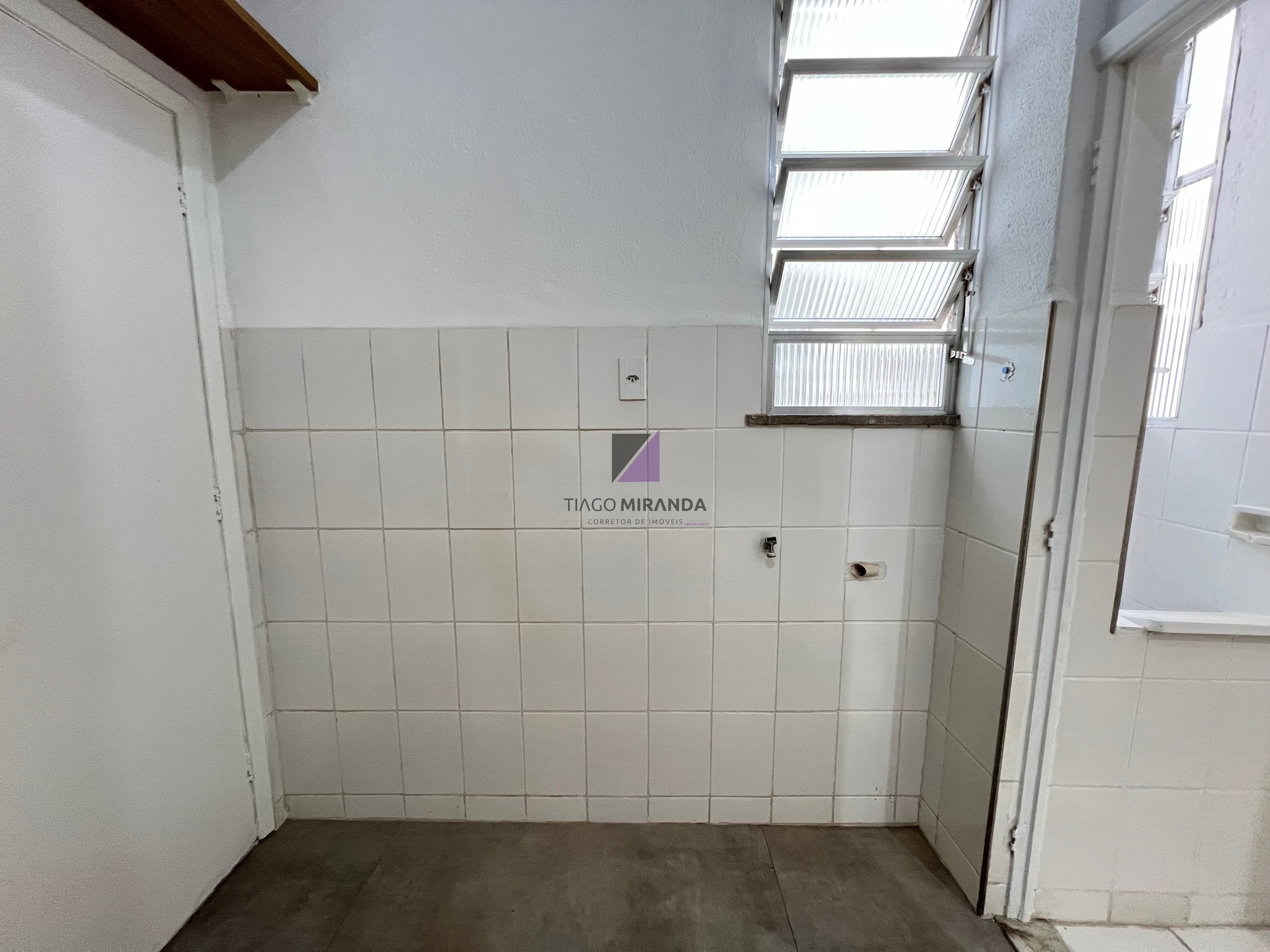 Apartamento à venda com 2 quartos, 65m² - Foto 23