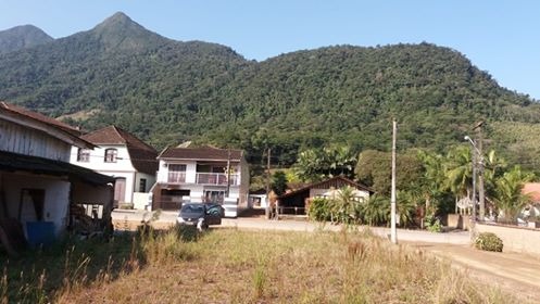 VENDO/TROCO: TERRENO DE 480 M² RUA ANO BOM EM CORUPÁ-SC COM AUTORIZAÇÃO PARA CONSTRUÇÃO ESCRITURADO. VALOR R$160.000,00 AVISTA! ACEITA-SE CARRO!