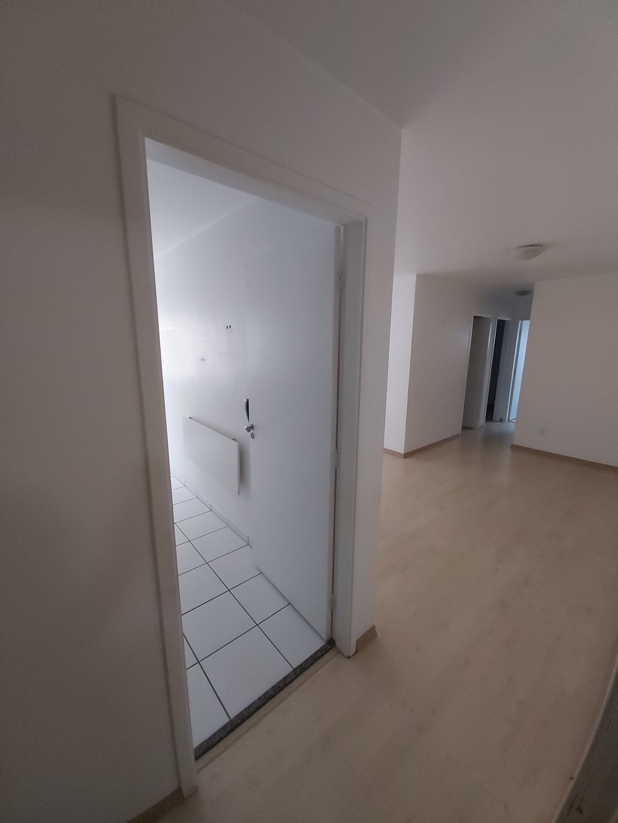 Apartamento à venda e aluguel com 3 quartos, 73m² - Foto 2