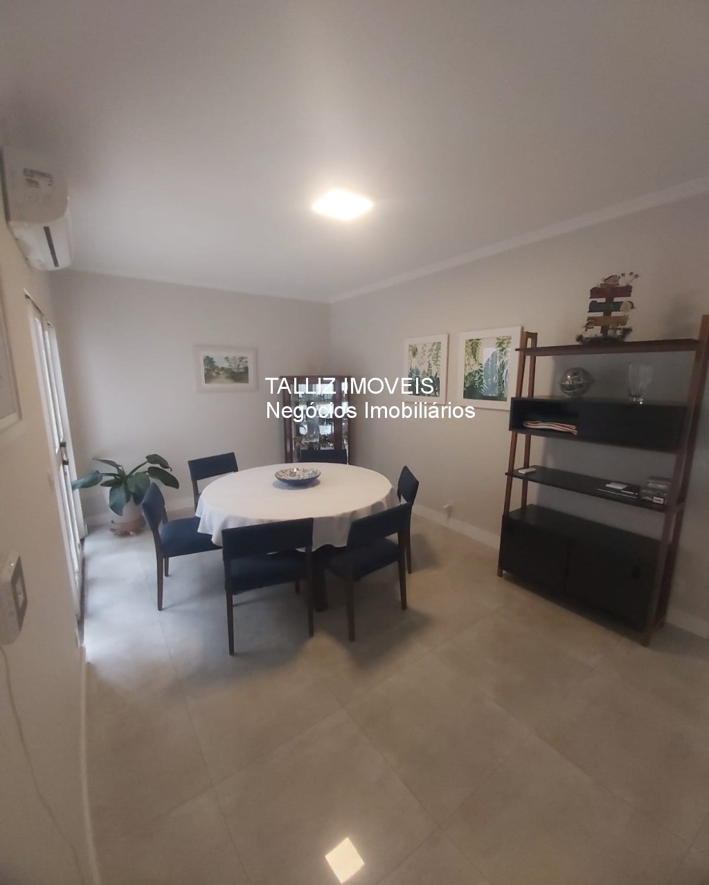 Casa à venda com 3 quartos, 250m² - Foto 18