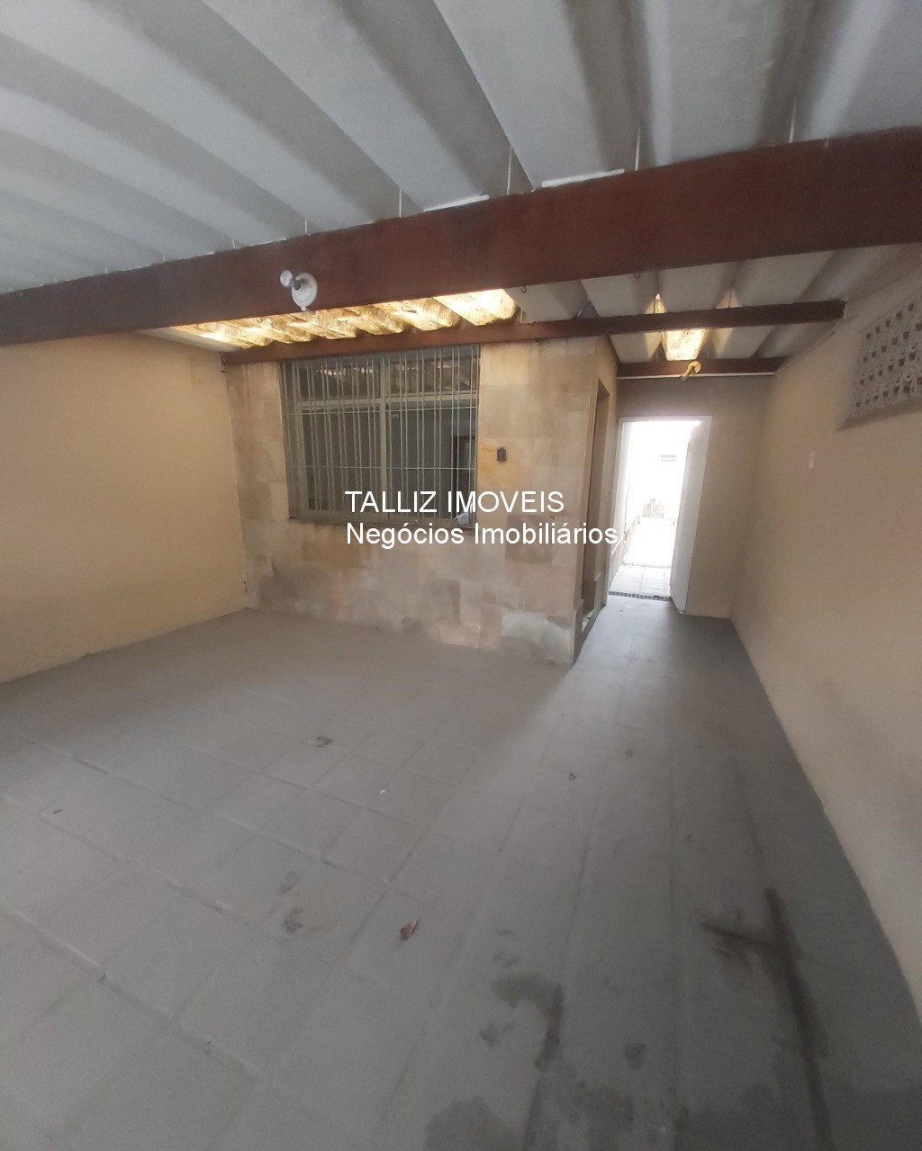 Casa à venda com 3 quartos, 154m² - Foto 1