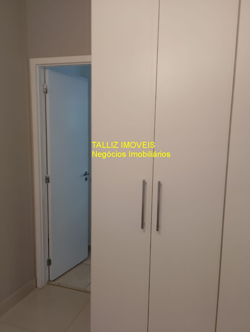 Apartamento à venda com 3 quartos, 131m² - Foto 5