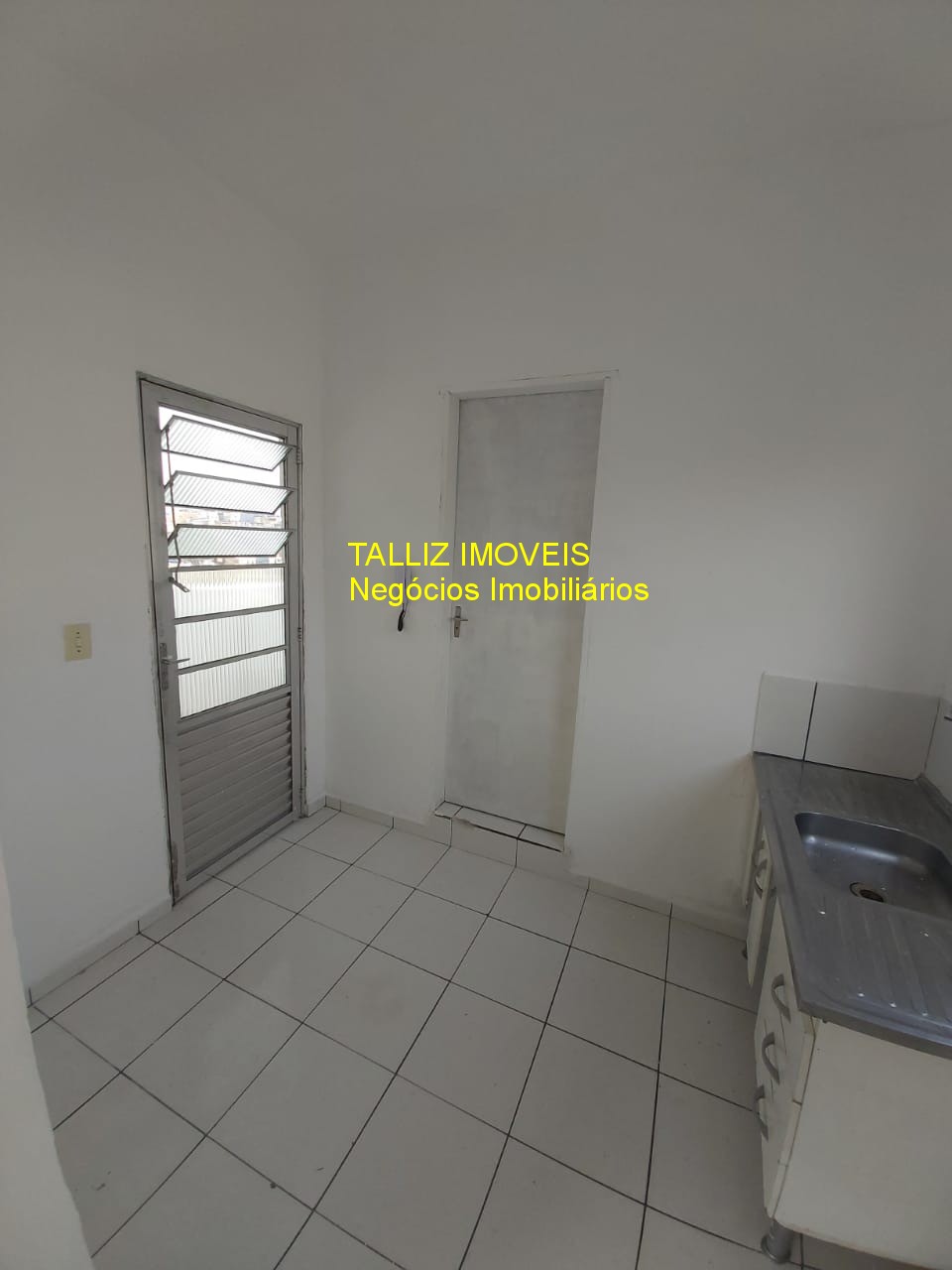 Apartamento para alugar com 1 quarto, 38m² - Foto 11