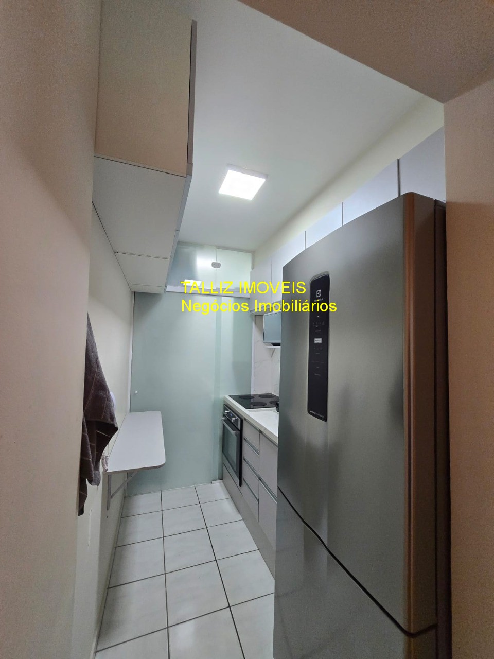 Apartamento à venda e aluguel com 2 quartos, 60m² - Foto 17