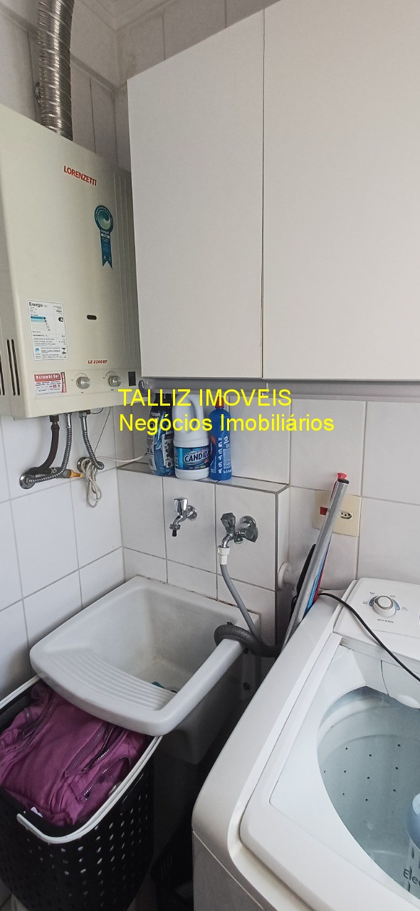 Apartamento à venda com 3 quartos, 70m² - Foto 2