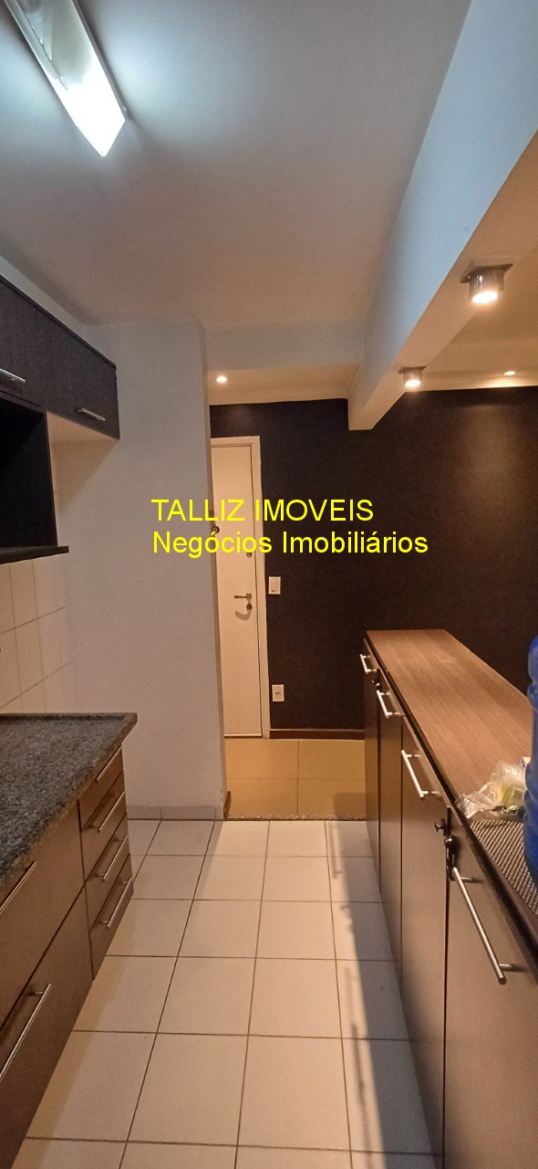 Apartamento para alugar com 3 quartos, 70m² - Foto 2