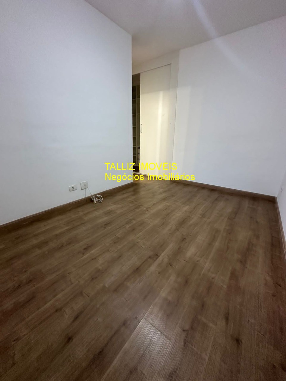 Apartamento para alugar com 3 quartos, 84m² - Foto 8