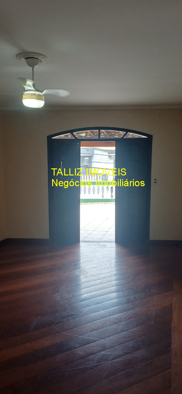 Casa, 3 quartos, 240 m² - Foto 38