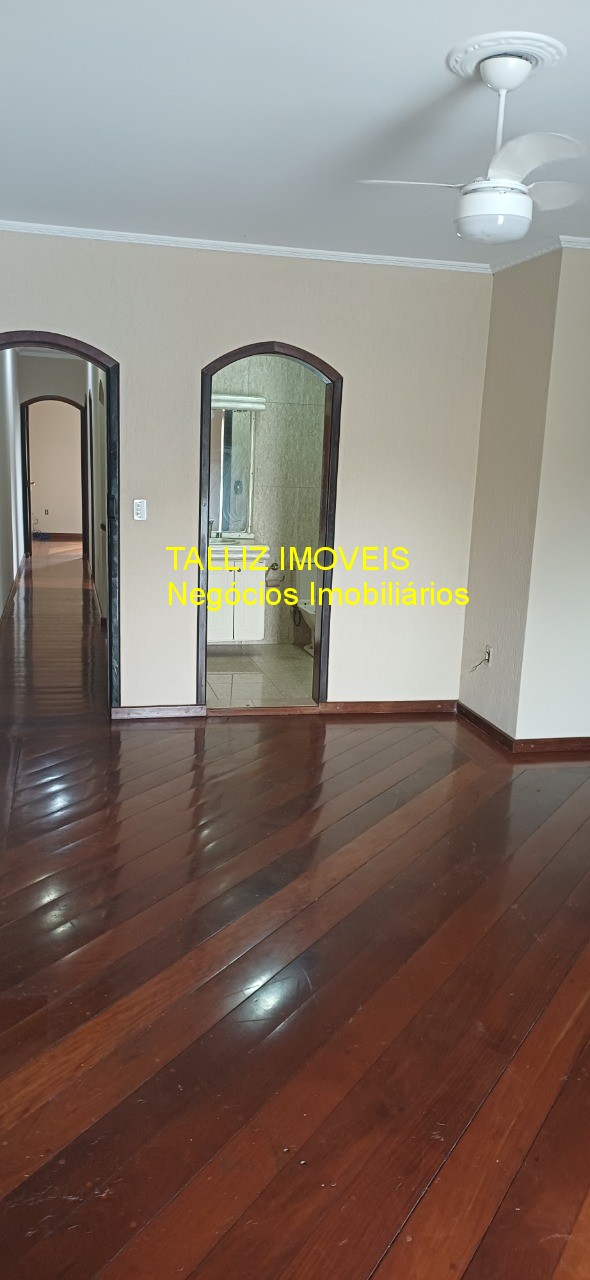 Casa, 3 quartos, 240 m² - Foto 40