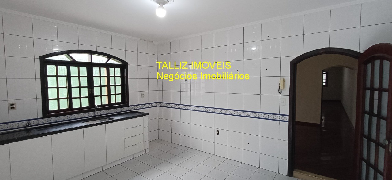 Casa, 3 quartos, 240 m² - Foto 23