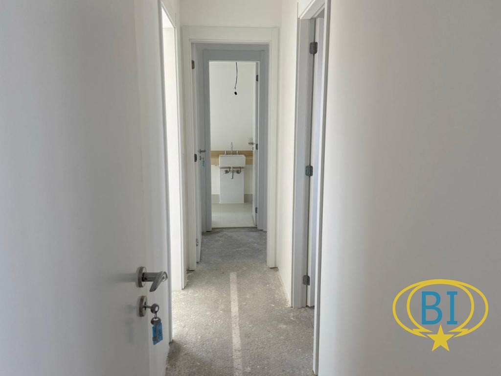 Apartamento à venda com 3 quartos, 137m² - Foto 11