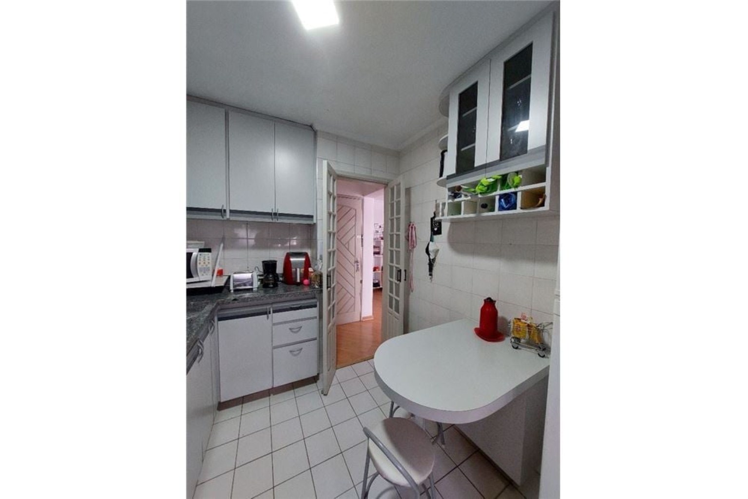 Apartamento à venda com 3 quartos, 67m² - Foto 11